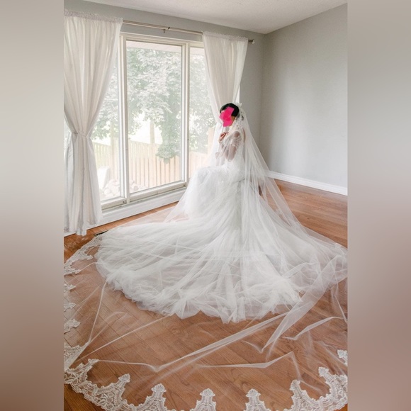 St Patrick Wedding Dress size small/4-6 - Picture 4 of 9